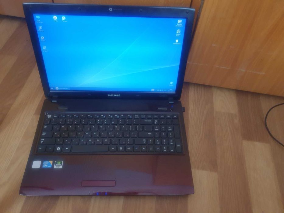 Продаю  Ноутбук Самсунг  R580 Core I5