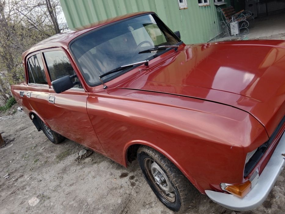 Продам  масквич 2140