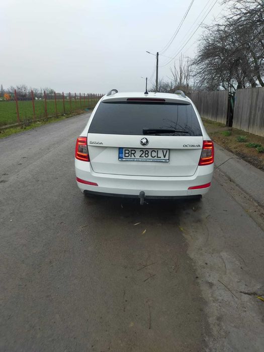 Vând Skoda Octavia 3 2015