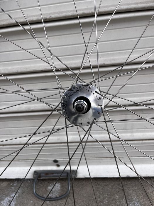 Професионални пистови капли Ambrosio