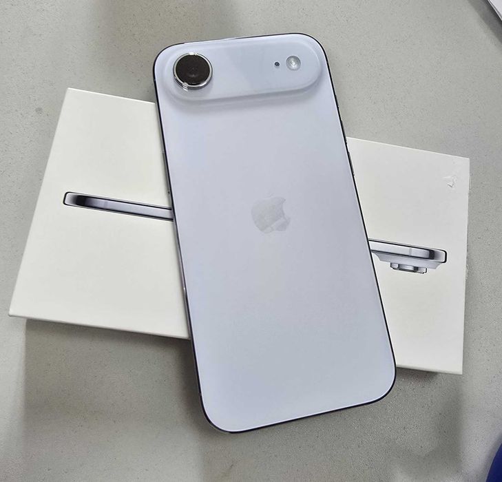 Apple iPhone Air 256GB! Нов! Гаранция до 20.03.2028г.