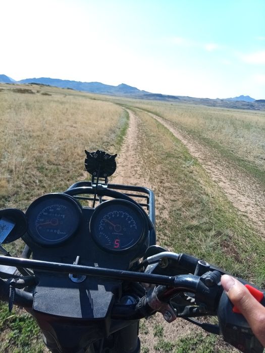 Мотоцикл 150куб .