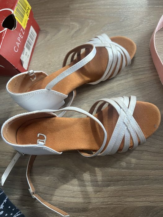 Детски обувки за ранци