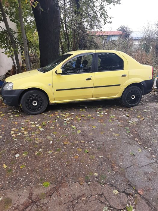 Дачия логан на части