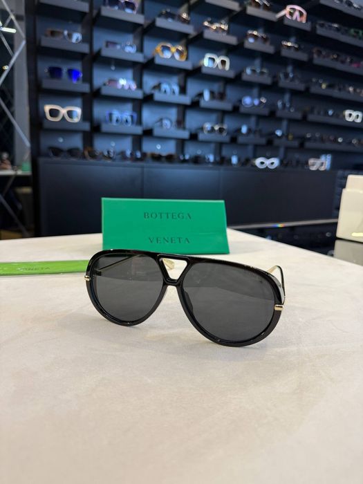 Дамски слънчеви очила