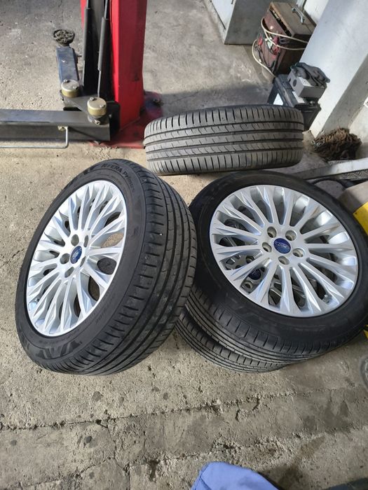 Jante Aliaj 17 cu cauciucuri noi  nerulate în România Gama Ford