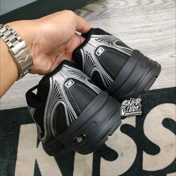 New Balance 530 Black/Silver Нови Дамски Маратонки с Кутия [36-40 Номер]