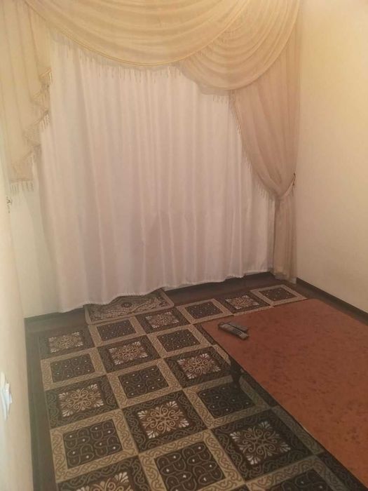 Жиззах шаҳрида "Имтиёзли кредит"га олинган 2 хонали уй сотилади