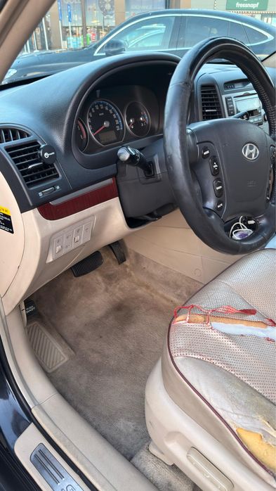 Hyundai Santa Fe II 2.2 CRDi 4x4 Automată – 150 CP – Piele – Trapă