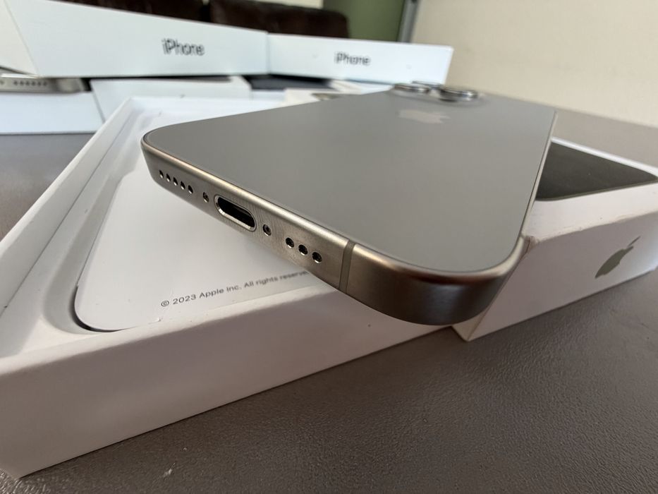I phone15pro.256gb.като нов.пълен комплект