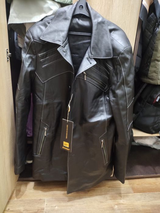 Мужская кожаная куртка