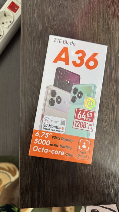 Продам новый телефон