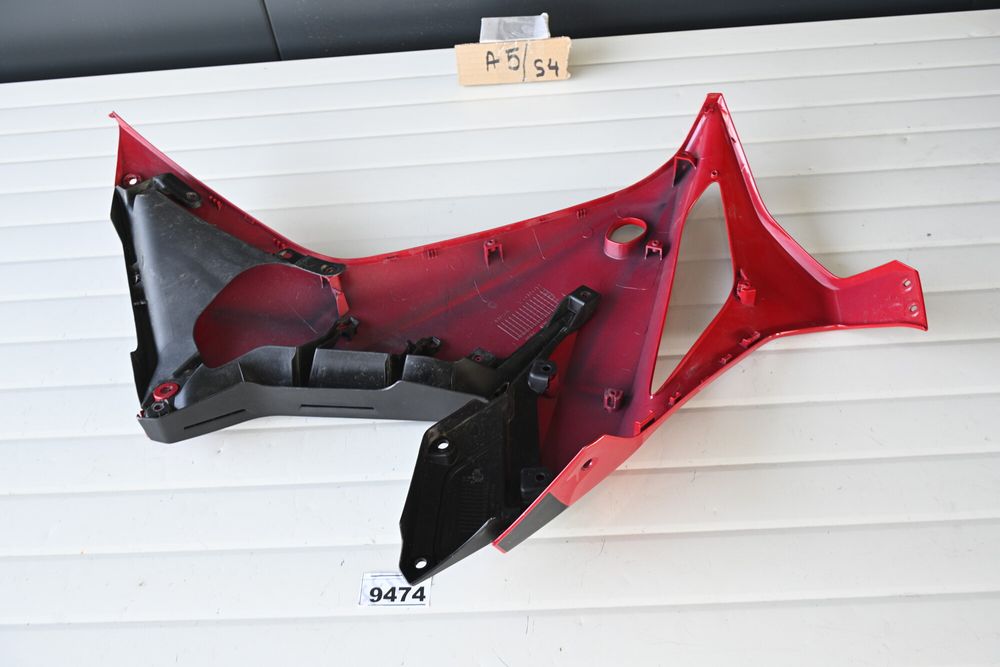Honda CBR 650 R 21 - 22 Carena dreapta