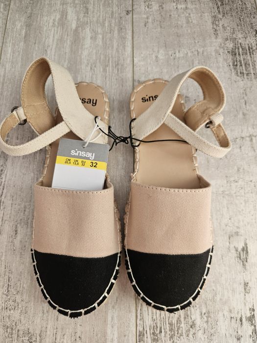 Сандали sinsay за момиче