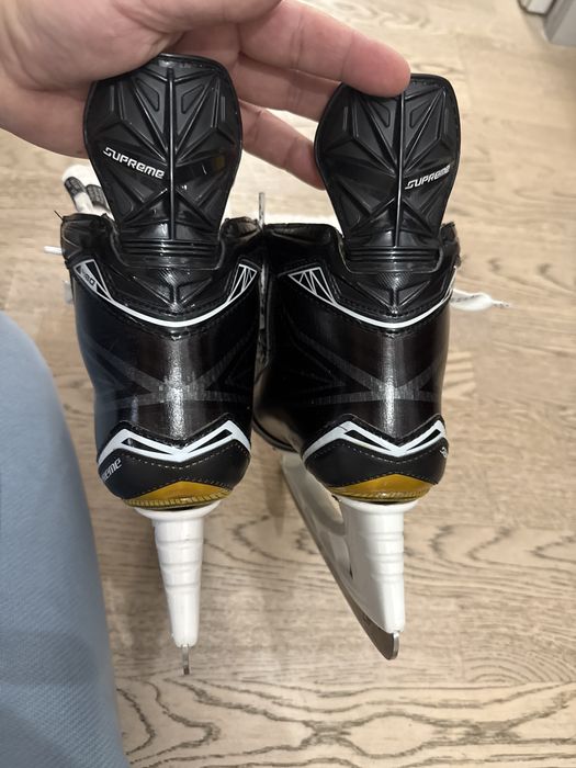 Bauer supreme s180