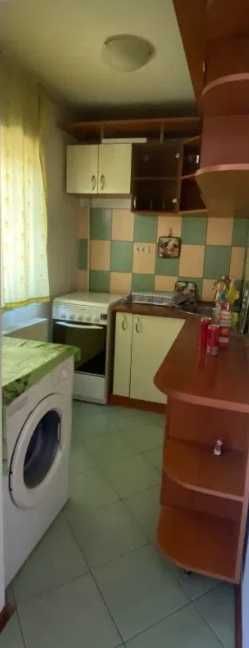 Дава се под наем Едностаен апартамент в Пловдив, Централна гара - 34 кв.м за 153 € - Снимка #2