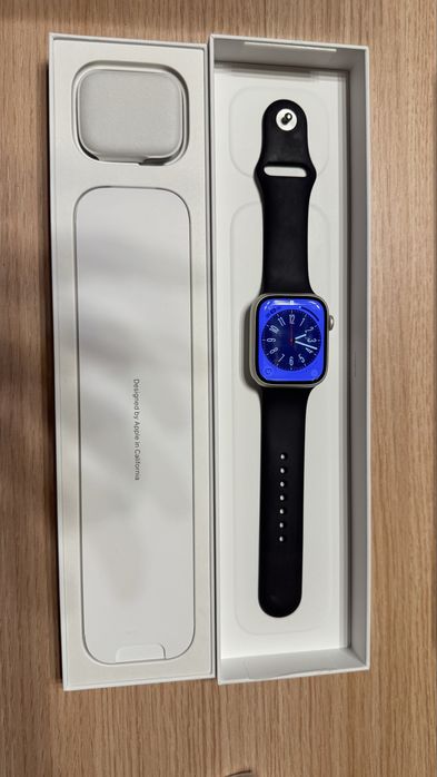Apple watch 8, starlight, 45mm