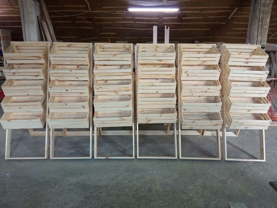 Мебели за дома и градинта