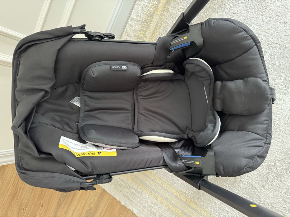 Коляска автолюлька   M- star