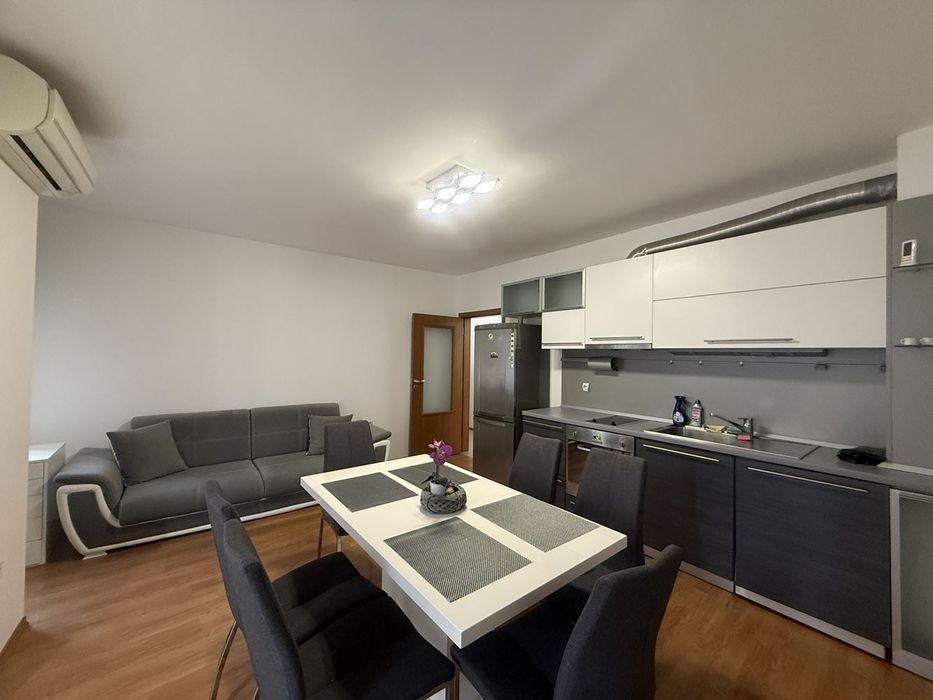 3-стаен в Плевен-Широк център площ 67 цена 159000