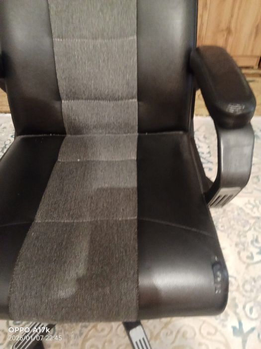 Продам кресло бу