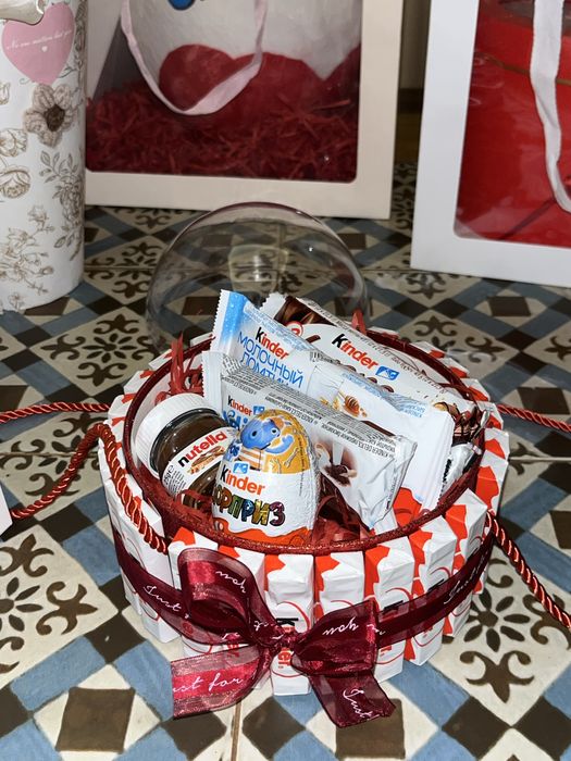 Киндер бокс! Срочно продаётся