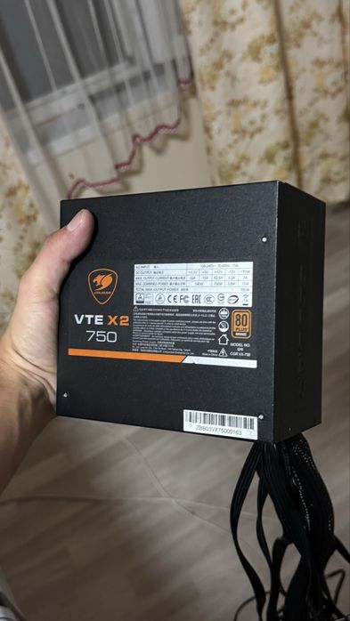 Блоки питания для ПК: Cougar 750W / PCooler 500W / Chicony / Qmax