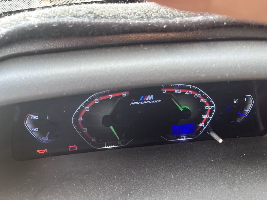 Продаю машину ВАЗ 21080