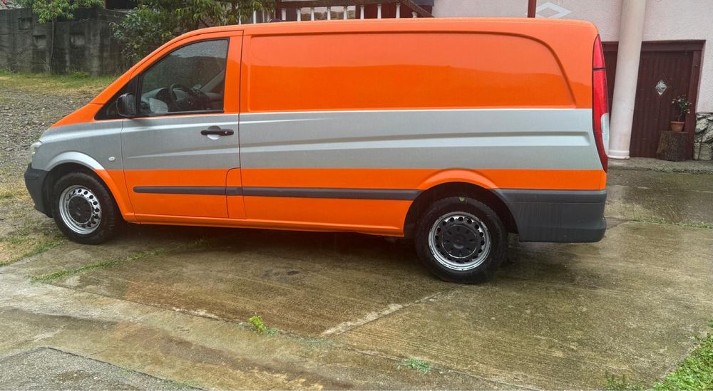 Vând Mercedes vito diesel 22  176 cp