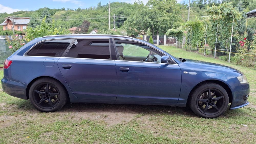 Vând Audi A6 C6 (break), an fabricație 2006, motor 2.0 TDI 136 CP, cutie manuală 6 trepte
