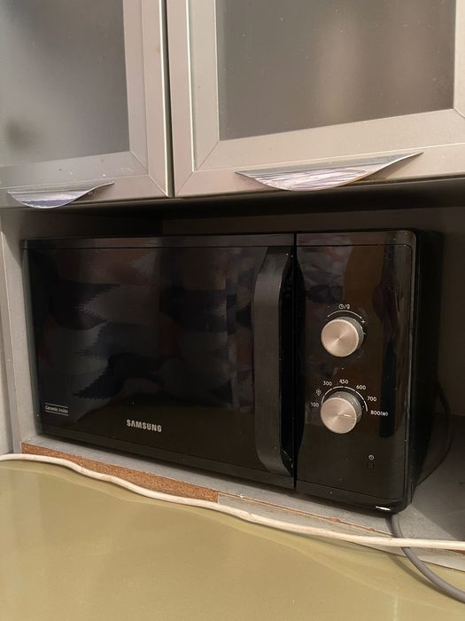 Микроволновка Samsung