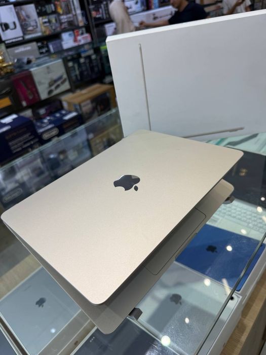 Macbook Air m4 13inch 24/512gb 98%