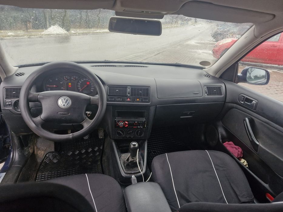 Vând Golf IV sau variante