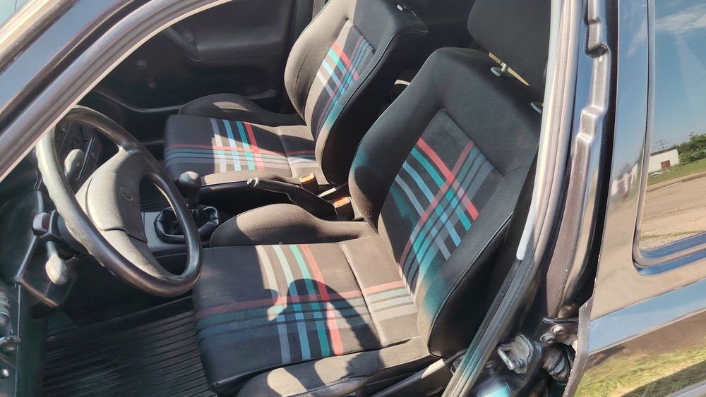 Golf 3 93г. Продам