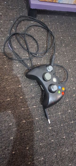 Vând manetă xbox 360