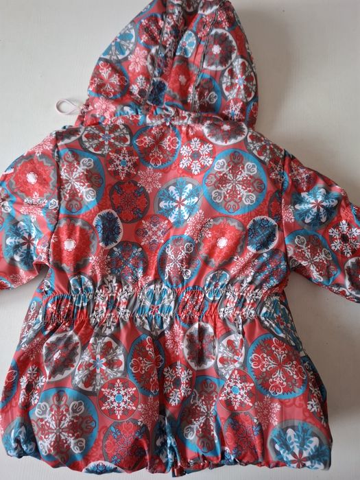 Куртка и брюки весенние для девочки