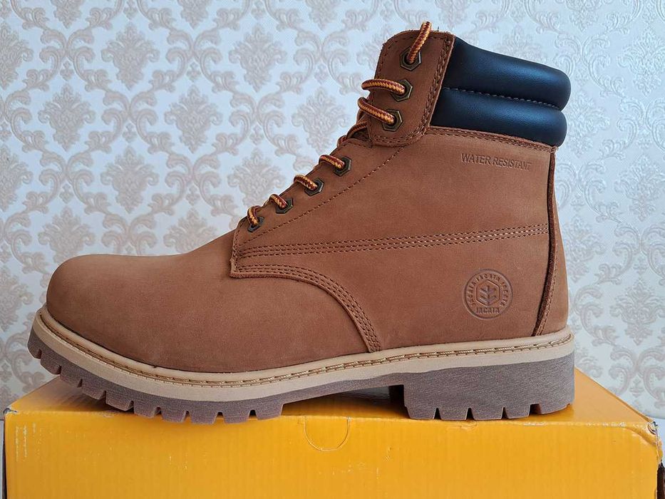 Продам ботинки Jacata 45 р. коричневые
