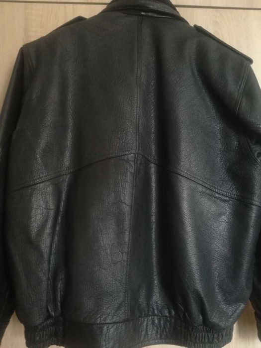 Мъжко яке,естествена кожа,топла подплата и яка,размер 56