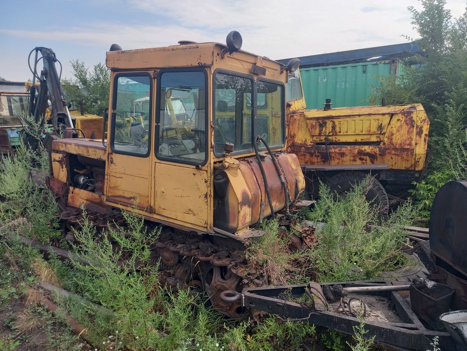 Продам Бульдозер ДТ75