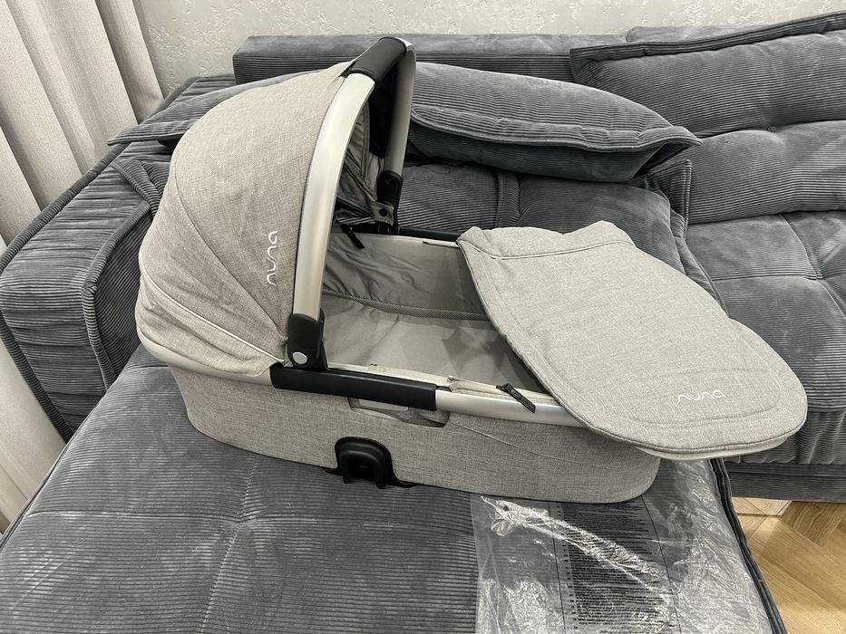 Коляска Nuna Ivvi 2 в 1
