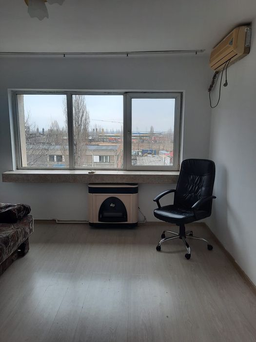 Vând cameră cămin