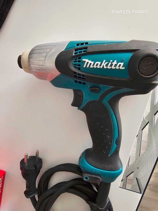 Електрически ударен гайковерт Makita TD0101F, 230 W, 100 Nm