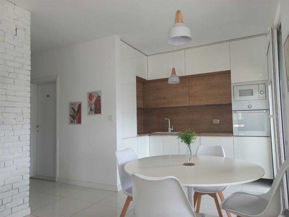 Дава се под наем Многостаен апартамент в Пловдив, Кършияка - 117 кв.м за 464.1 € - Снимка #1