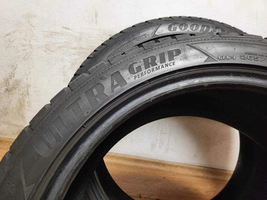 265/40/20 Goodyear / зимни гуми