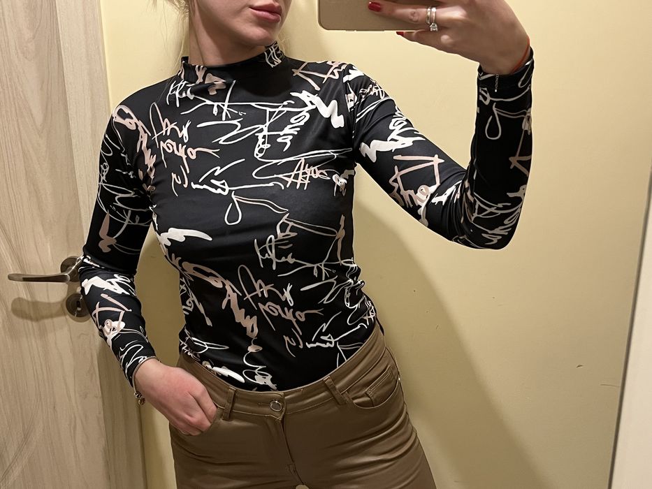 Дамска блуза с надписи