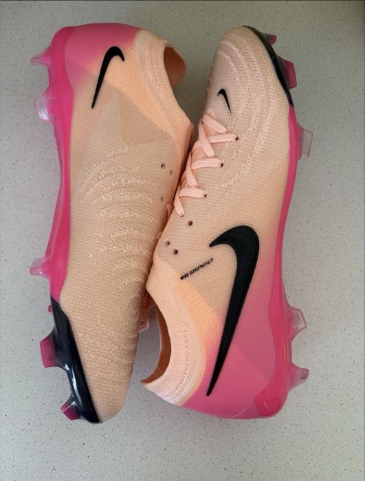 Ghete fotbal Phantom Elite roz