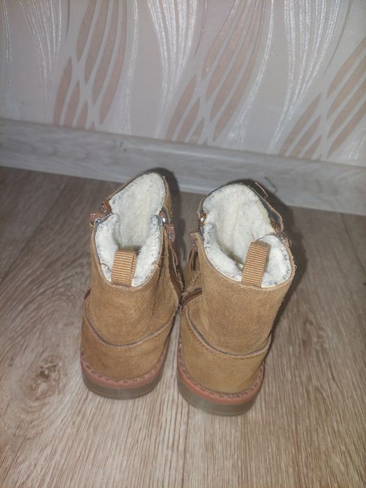 Продам ботинки зимние