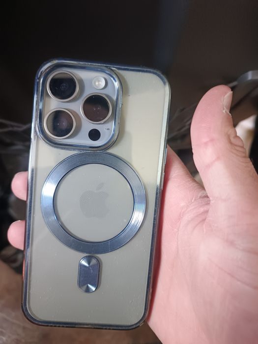 IPhone 15 pro 87 акб