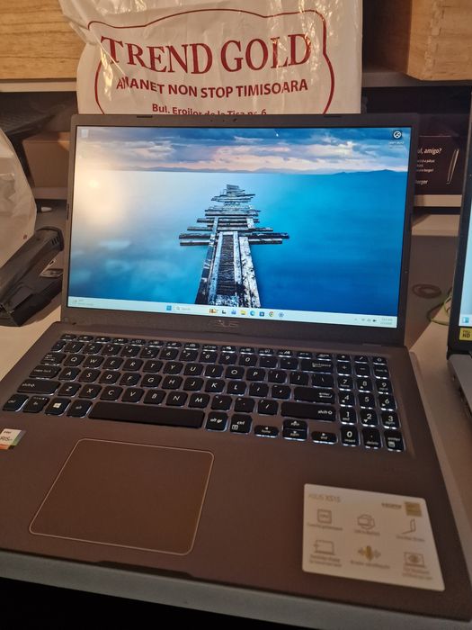 Laptop Asus X515