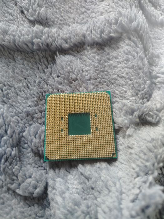 Процессор AMD Ryzen 5 1600